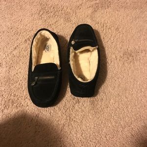 Uggs slide ons